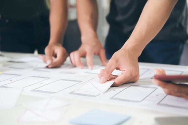 Quelles sont les meilleures applications mobiles pour suivre l'évolution de vos investissements en 2024 ?